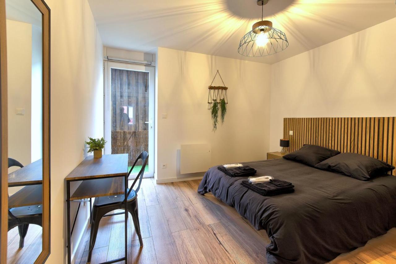 Saint-Laurent-sur-SaoneLe Contemporain公寓 外观 照片